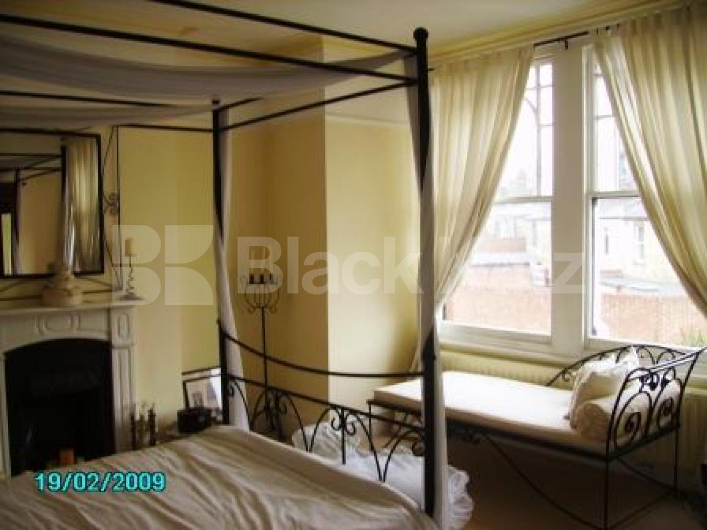 			LET!, 4 Bedroom, 1 bath, 1 reception House			 Palace Gates Road, ALEXANDRA PALACE